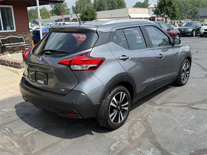 2020 Nissan Kicks SV