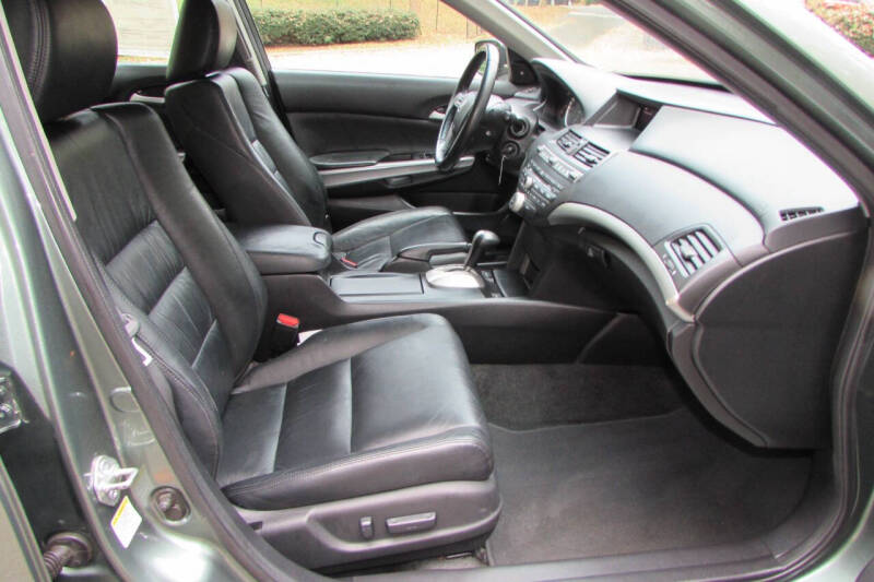 2010 Honda Accord EX-L V6 photo 33