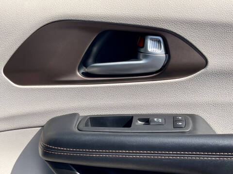 2018 Chrysler Pacifica Touring L