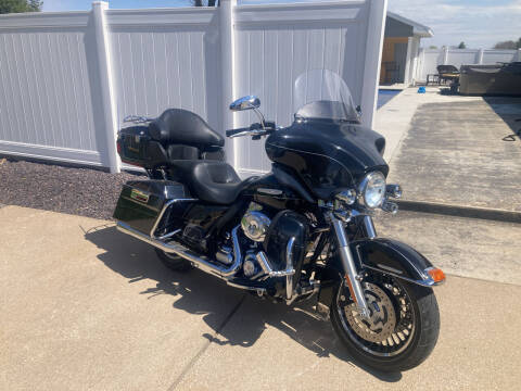 2012 HARLEY DAVIDSON ELECTRA LIMITED for sale at RT Auto Center in Quincy IL