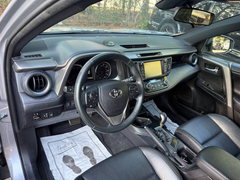 2016 Toyota RAV4 SE