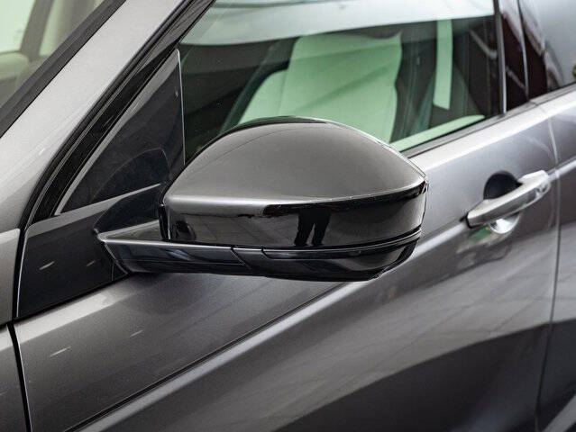 2025 Land Rover Discovery Sport P250 S