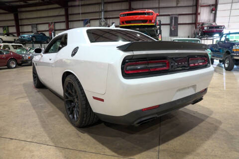 2016 Dodge Challenger SRT Hellcat