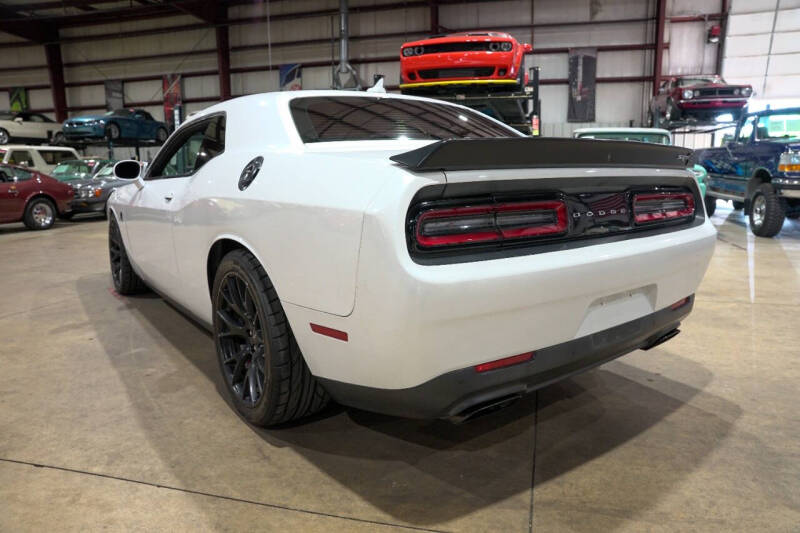 2016 Dodge Challenger SRT Hellcat