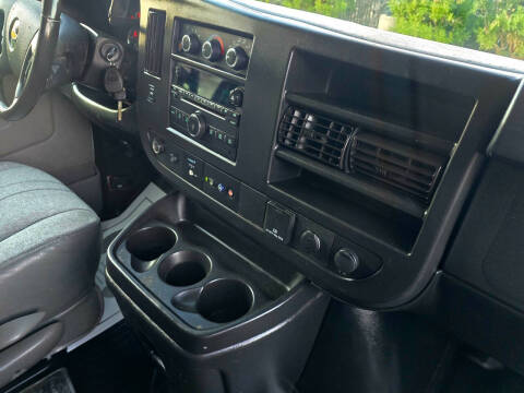 2020 Chevrolet Express 2500