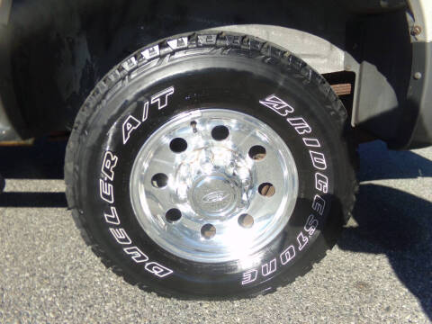 2003 Ford Excursion XLT