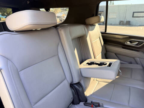 2021 GMC Yukon XL SLT