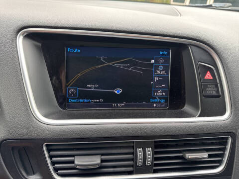 2016 Audi Q5 2.0T quattro Premium Plus