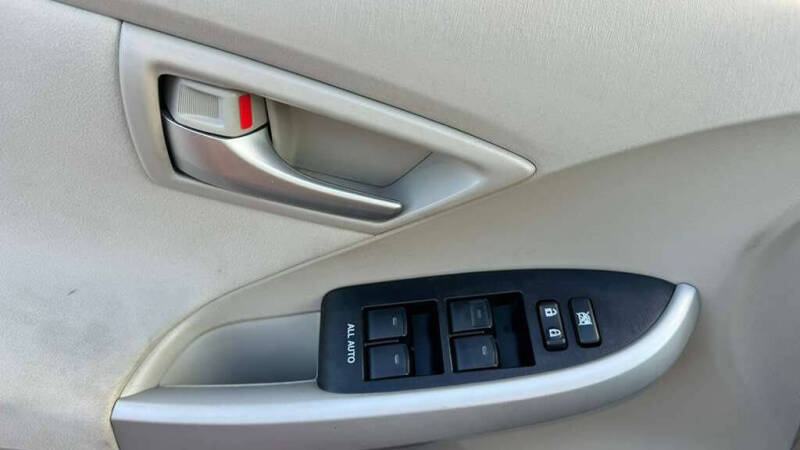 2012 Toyota Prius Three