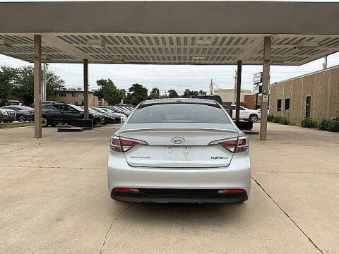 2017 Hyundai Sonata Hybrid SE
