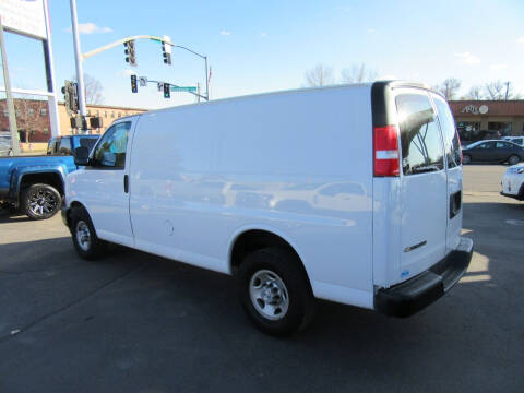 2019 Chevrolet Express 2500