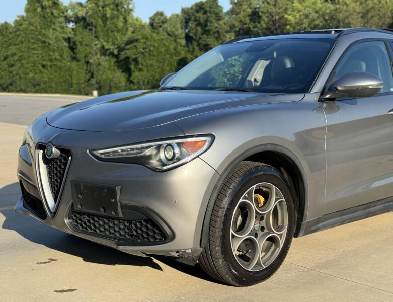 2018 Alfa Romeo Stelvio Sport