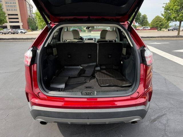 2019 Ford Edge Titanium