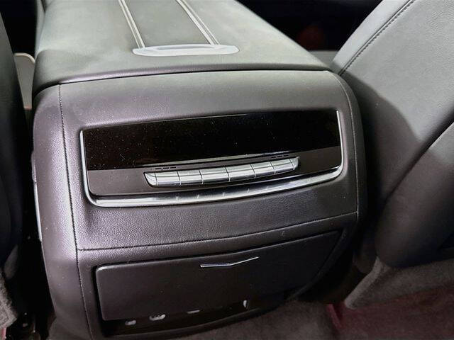 2023 Cadillac Escalade Sport
