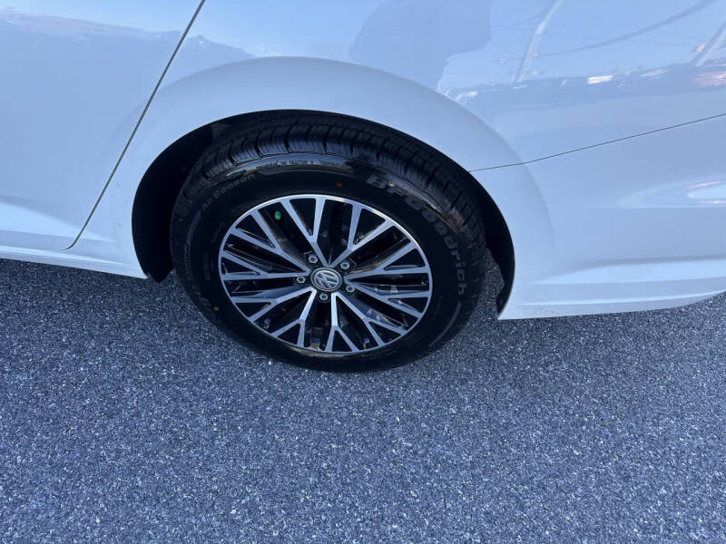 2020 Volkswagen Jetta SE