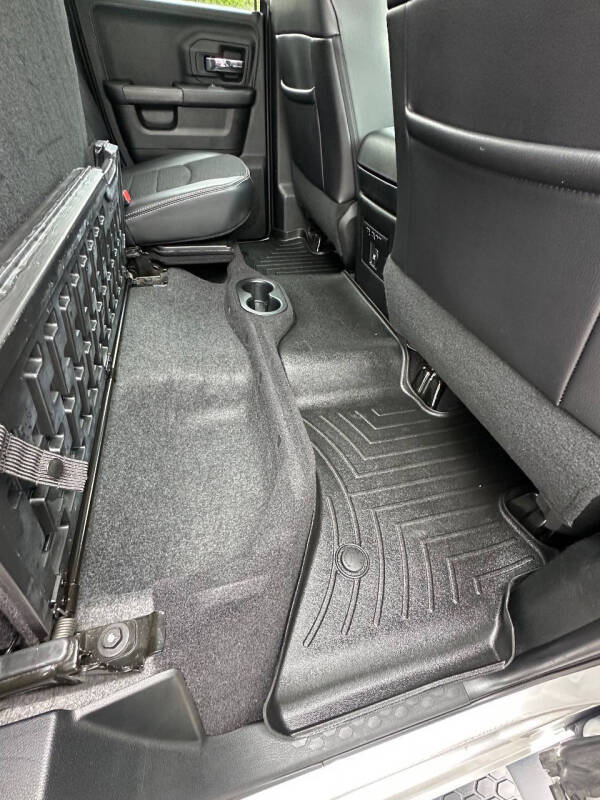 2018 RAM 1500 Night