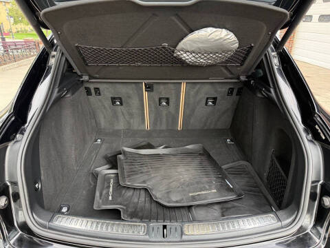 2019 Porsche Macan S