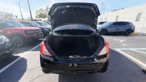 2018 Nissan Versa SV