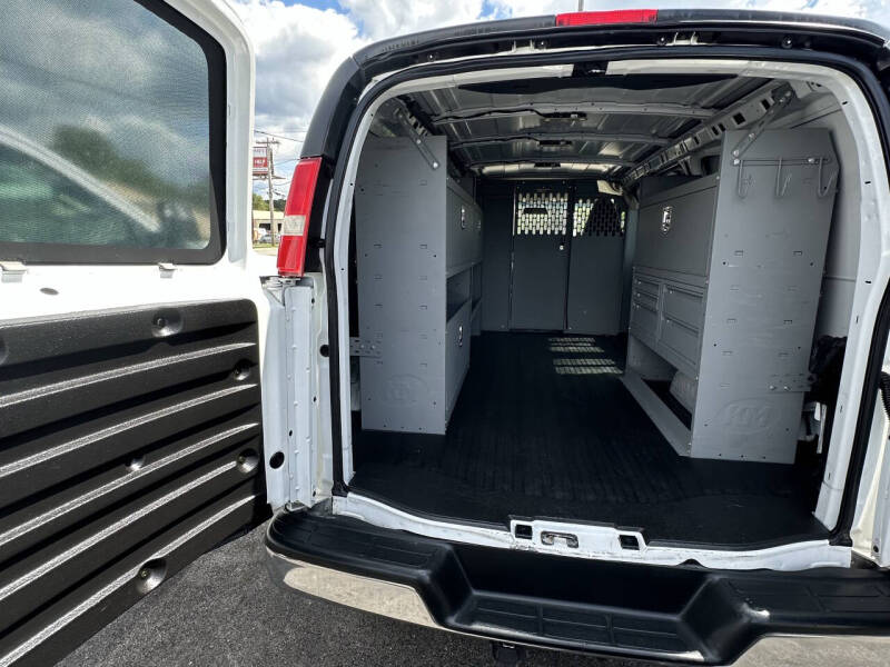 2019 Chevrolet Express 2500