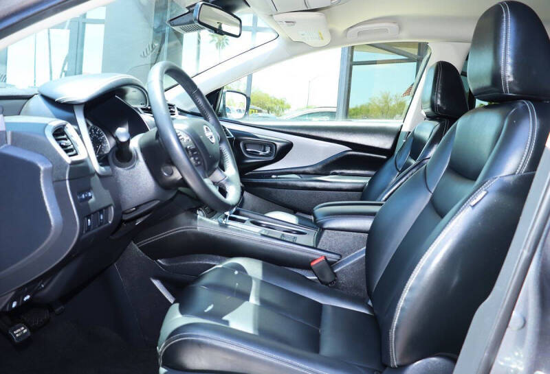 2023 Nissan Murano SV