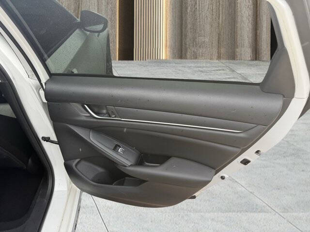 2019 Honda Accord Hybrid EX