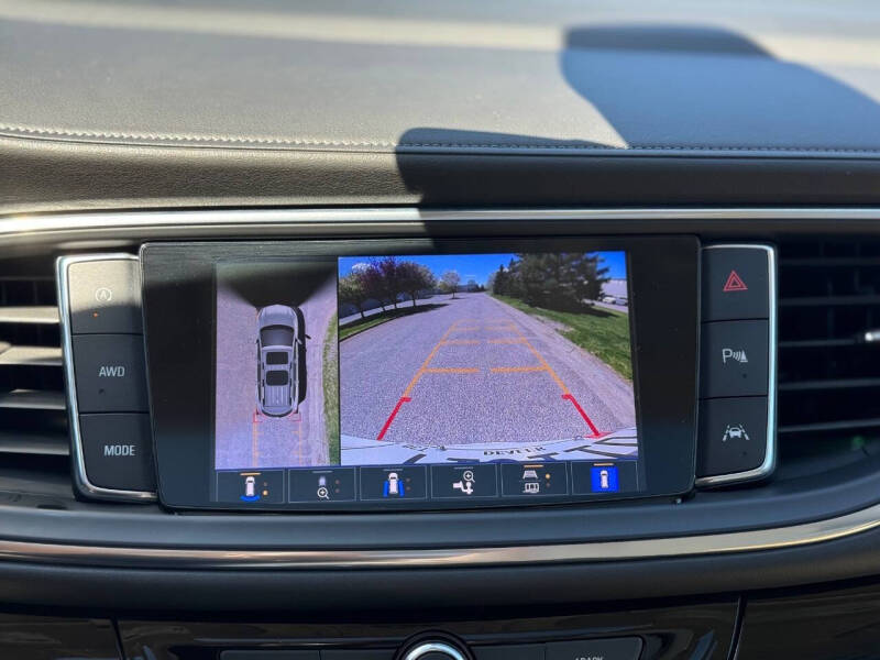 2022 Buick Enclave Avenir