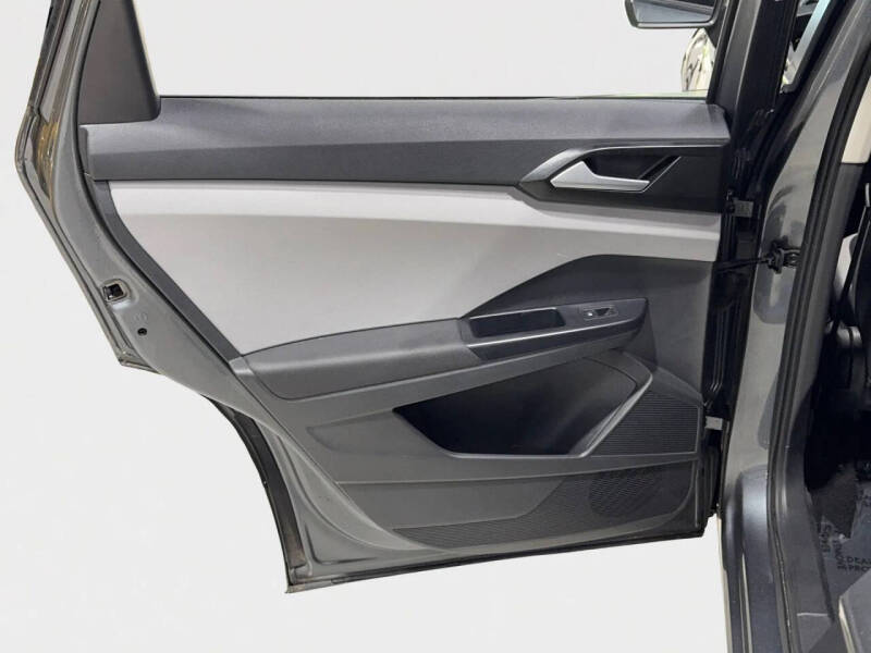 2023 Volkswagen Taos S