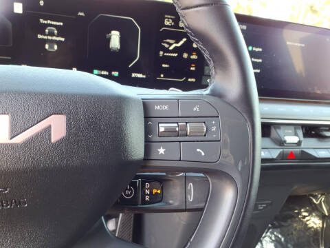 2024 Kia EV9 Land