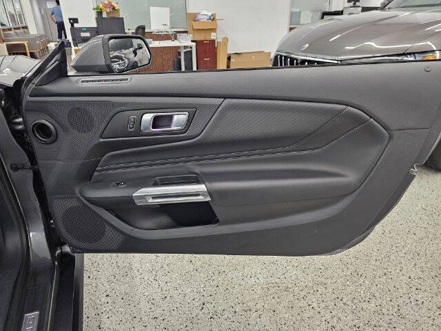 2025 Ford Mustang EcoBoost Premium