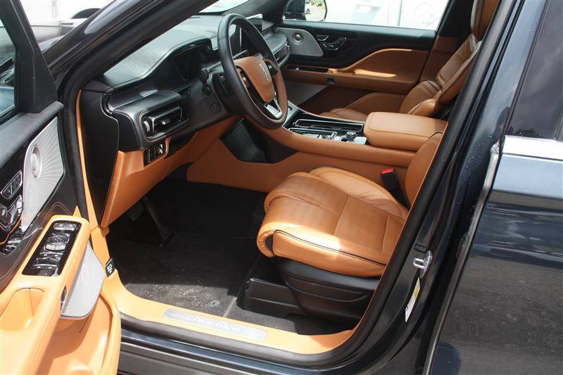 2023 Lincoln Aviator Black Label