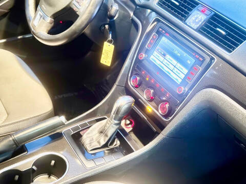 2015 Volkswagen Passat