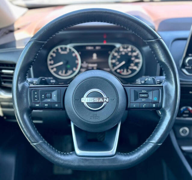 2022 Nissan Rogue SV