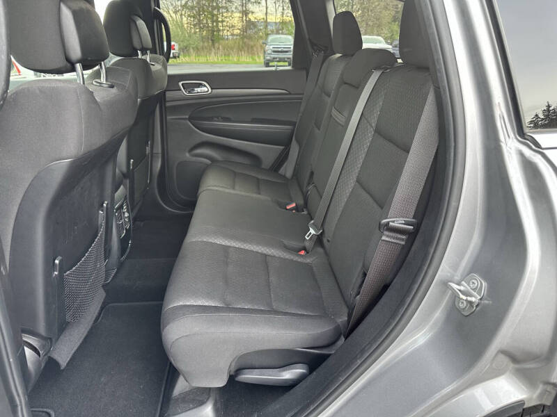 2020 Jeep Grand Cherokee Laredo E