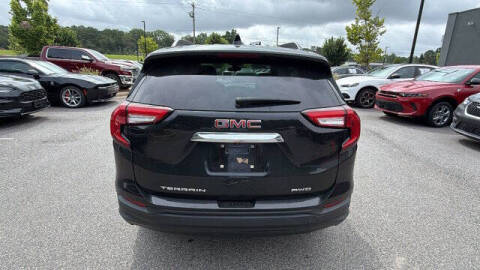 2022 GMC Terrain SLE