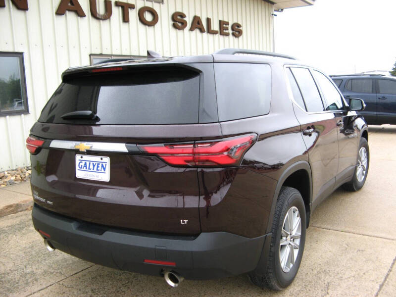 2023 Chevrolet Traverse LT Leather