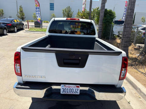 2017 Nissan Frontier SV