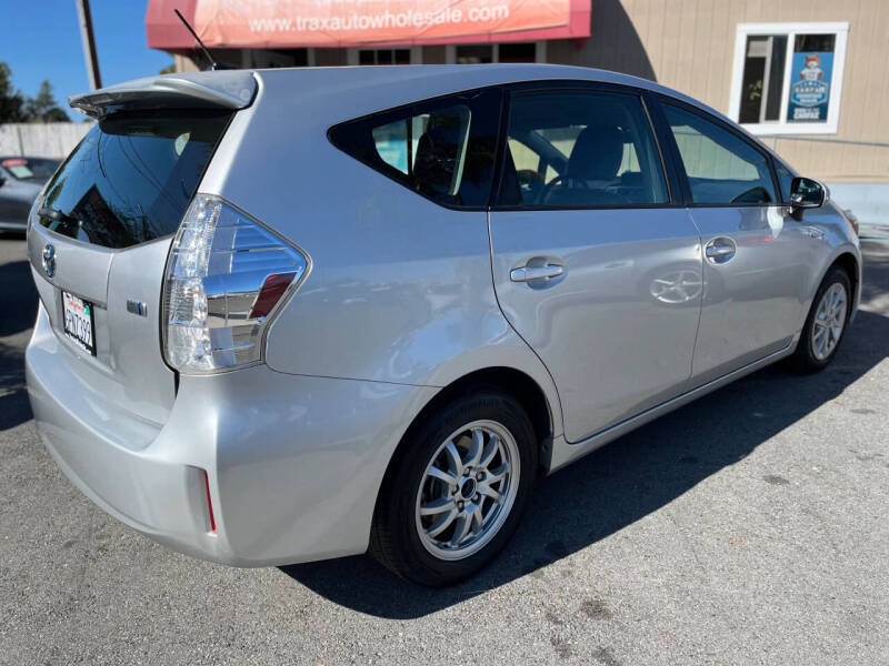 2012 Toyota Prius v Three