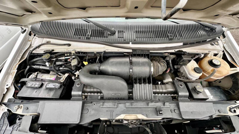 2008 Ford E-Series E-250