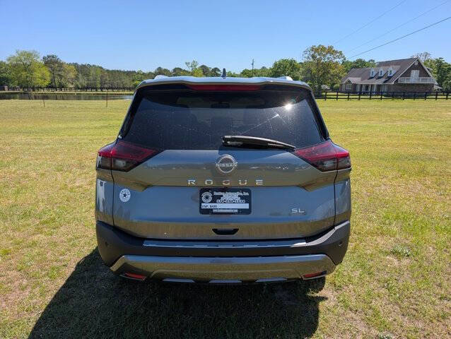 2022 Nissan Rogue SL