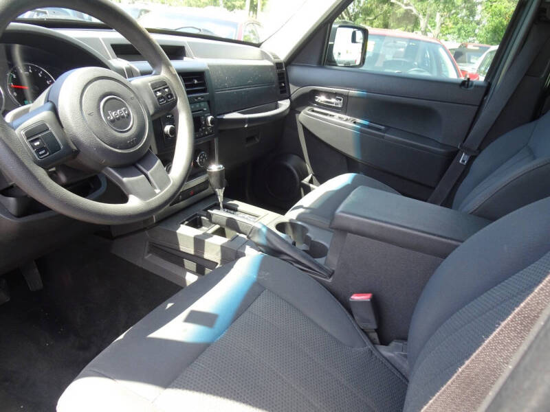 2011 Jeep Liberty Sport