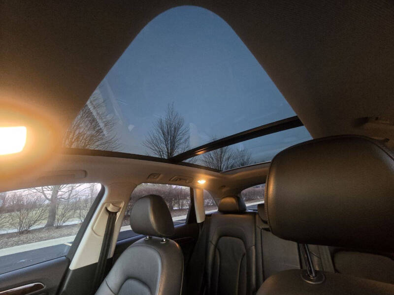 2015 Audi Q5 2.0T quattro Premium Plus