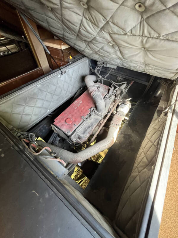 2002 Foretravel GV320 4010