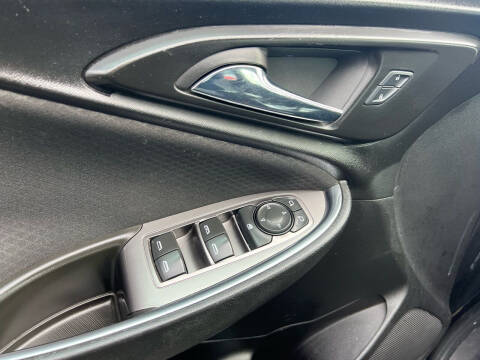 2017 Chevrolet Malibu LT