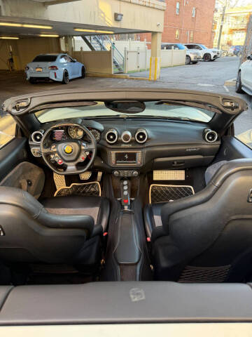 2016 Ferrari California T