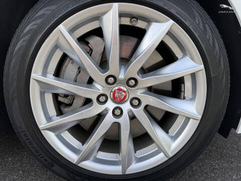 2015 Jaguar XF 2.0T Premium