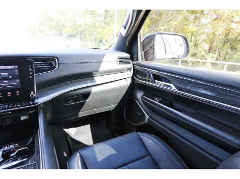 2022 Jeep Wagoneer Series III