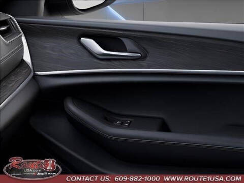 2026 Jeep Grand Cherokee Altitude
