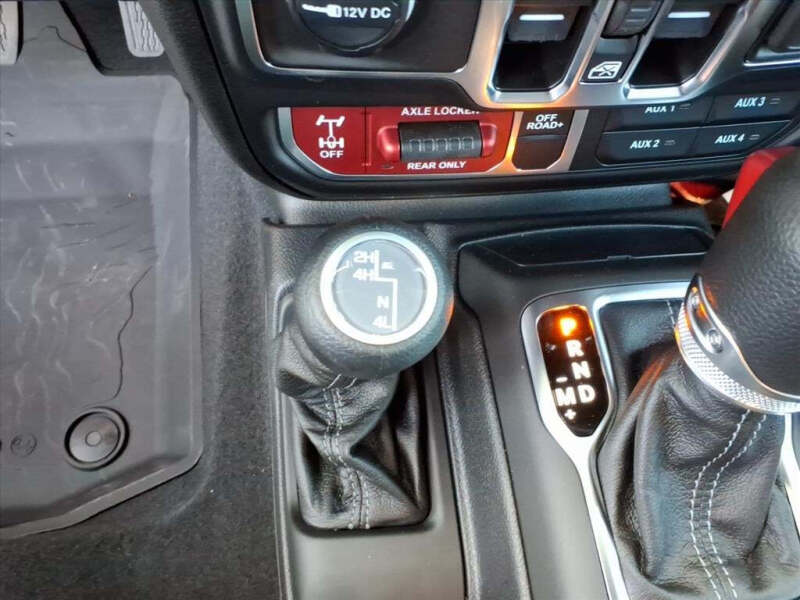 2025 Jeep Gladiator Willys