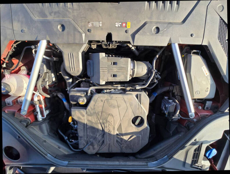 2023 Genesis GV70 2.5T Standard