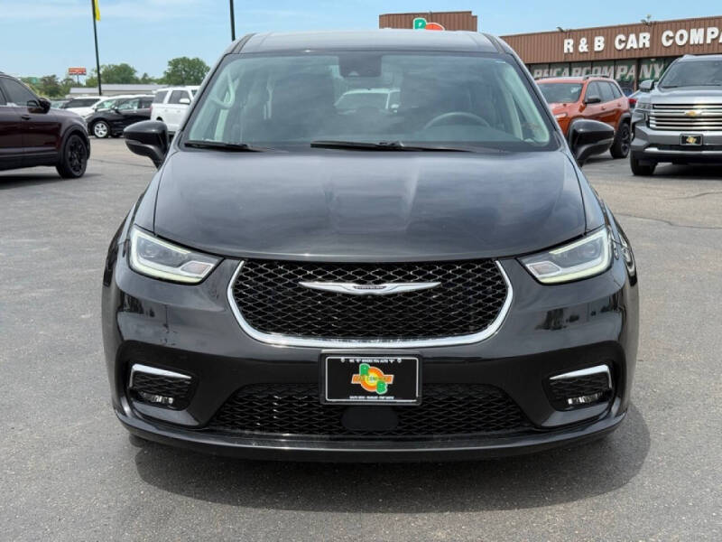 2023 Chrysler Pacifica Plug-In Hybrid Touring L